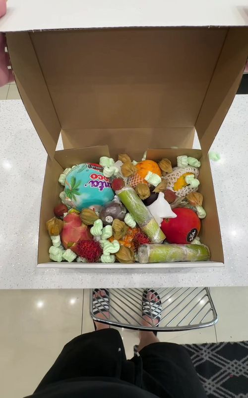 Unboxing an EXOTIC fruit MYSTERY BOX from @Fruit Mania 🍍🌴🥭🥥 #asmreating #fruits #viralfood #tast — AI fruit video by @eatingrandmthings